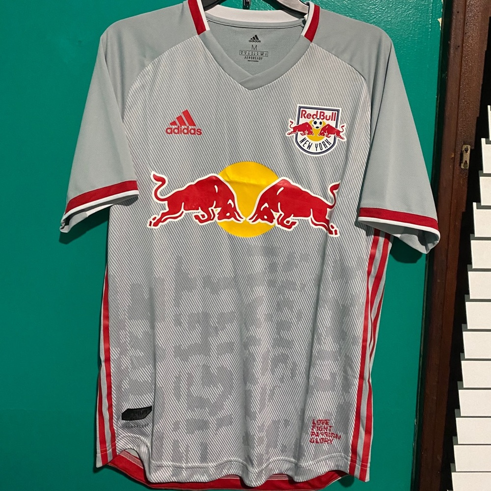 New York Red Bull’s Authentic 19/20 Jersey